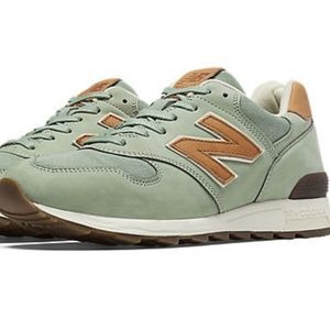 RARE⭐New Balance 1400 womens 8.5, mens 6.5